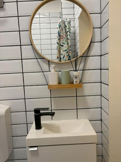 Tiny Studio Quinet Bukareszt Zewnętrze zdjęcie